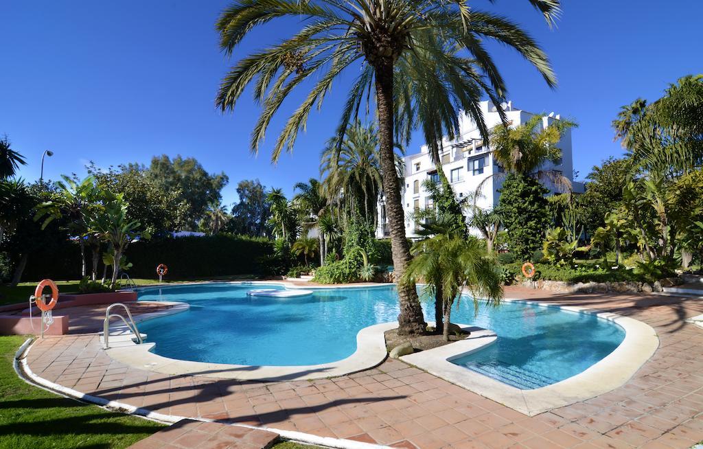 Club Jardines Del Puerto Apartment Marbella Exterior photo